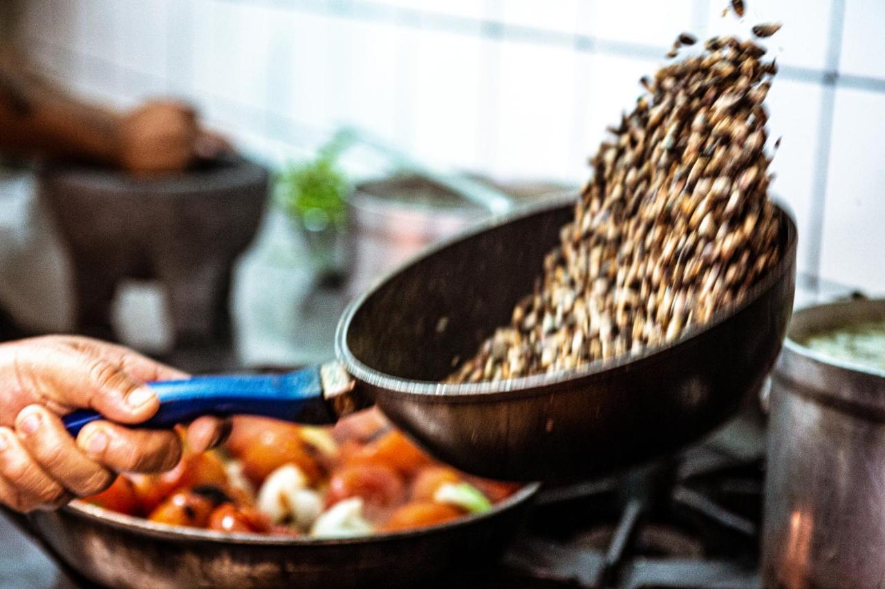 Hotel Makaaba Eco-Boutique Bacalar Εξωτερικό φωτογραφία Preparation of a stew